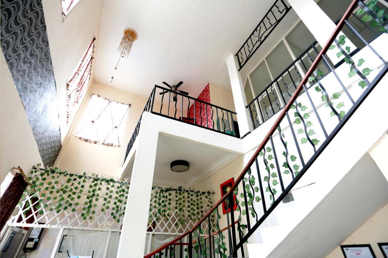 Olive Guest House Bumi Mas Raya Banjarmasin  Eksteriør billede