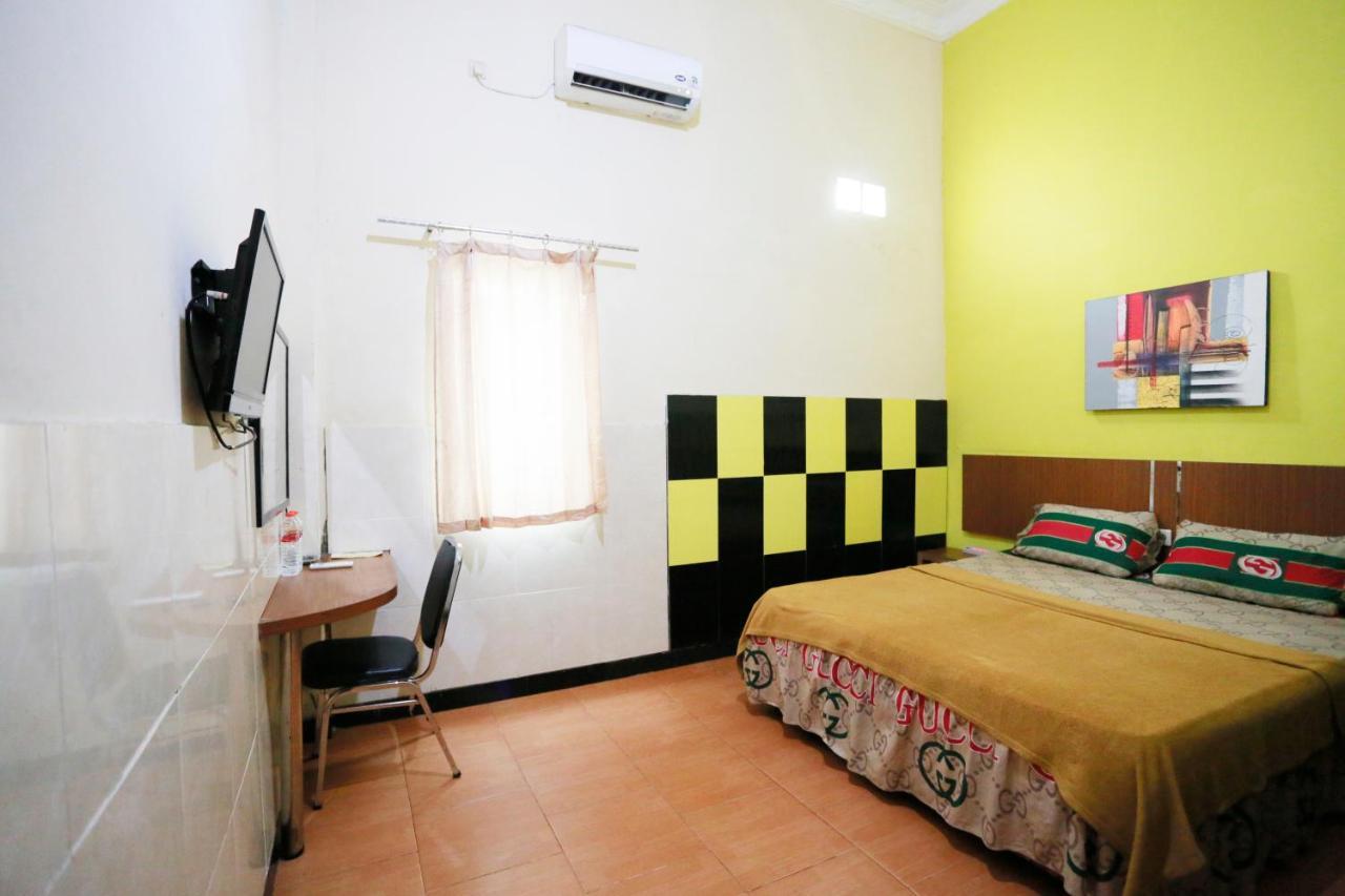 Olive Guest House Bumi Mas Raya Banjarmasin  Eksteriør billede